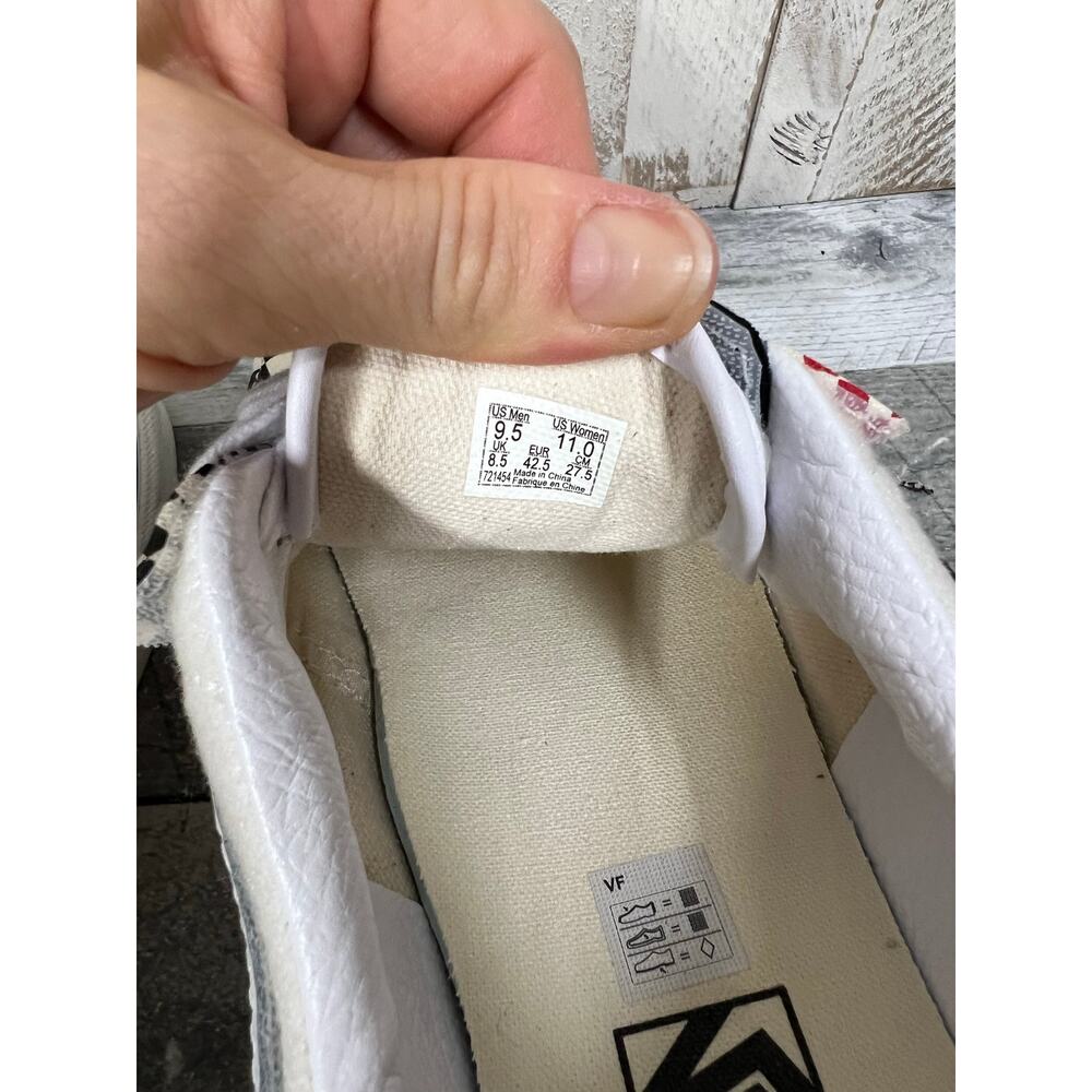 Authentic Vans x Taka Hayashi DIY Low Top Sneakers - Picture 16 of 16